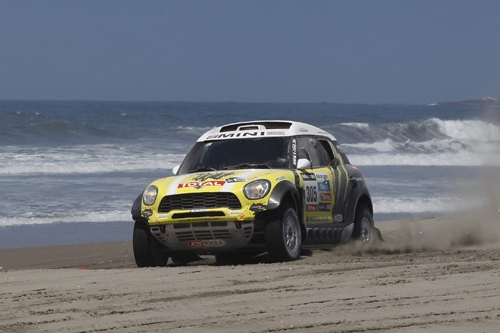 Dakar 2013: Verrassende Mini-overwinning in Chili, Van Loon net geen top 10 + UITSLAG